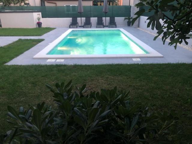 Leneda Apartments With Pool Pula Exterior foto